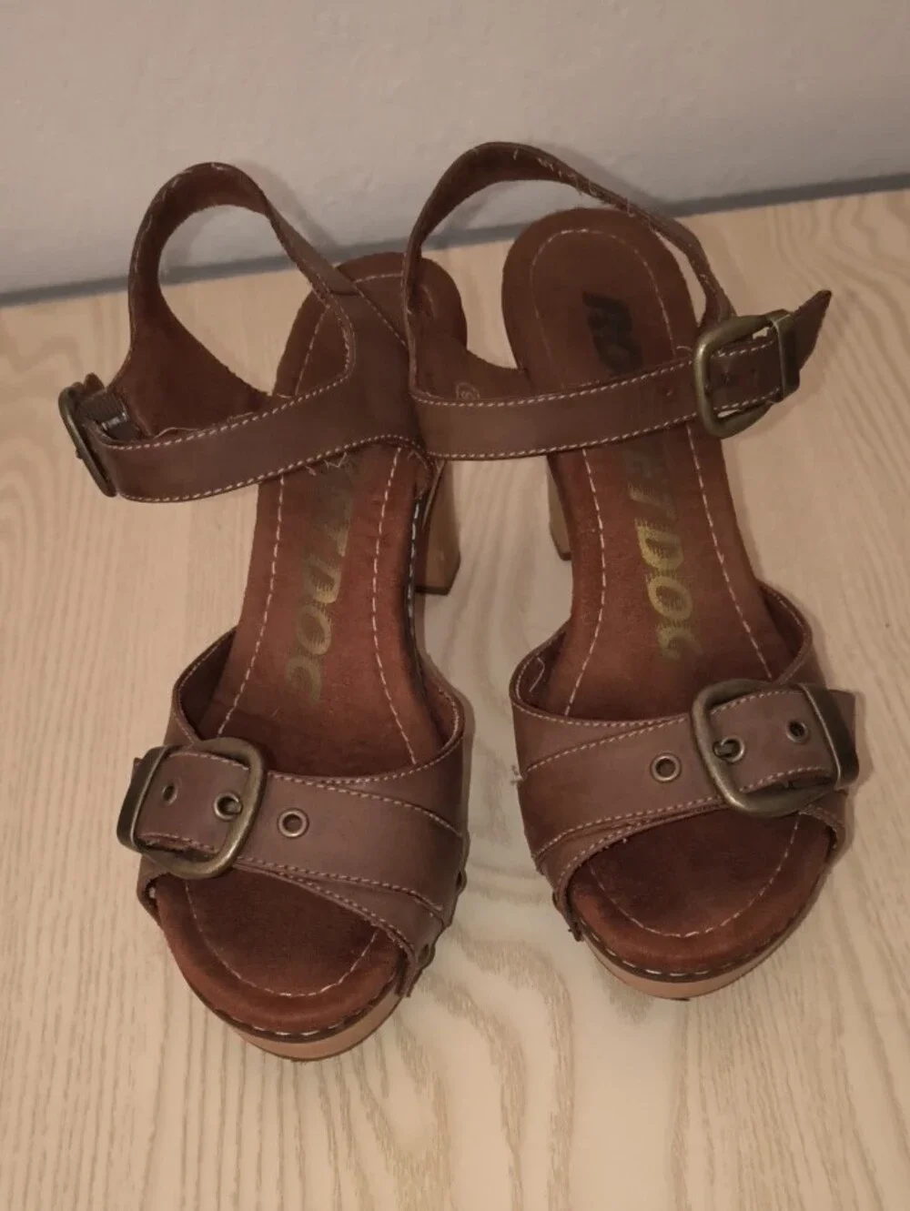 Rocket Dog Vintage Chunky Brown Faux Leather Platform Wedge Sandals Y2K Sz 8 VTG